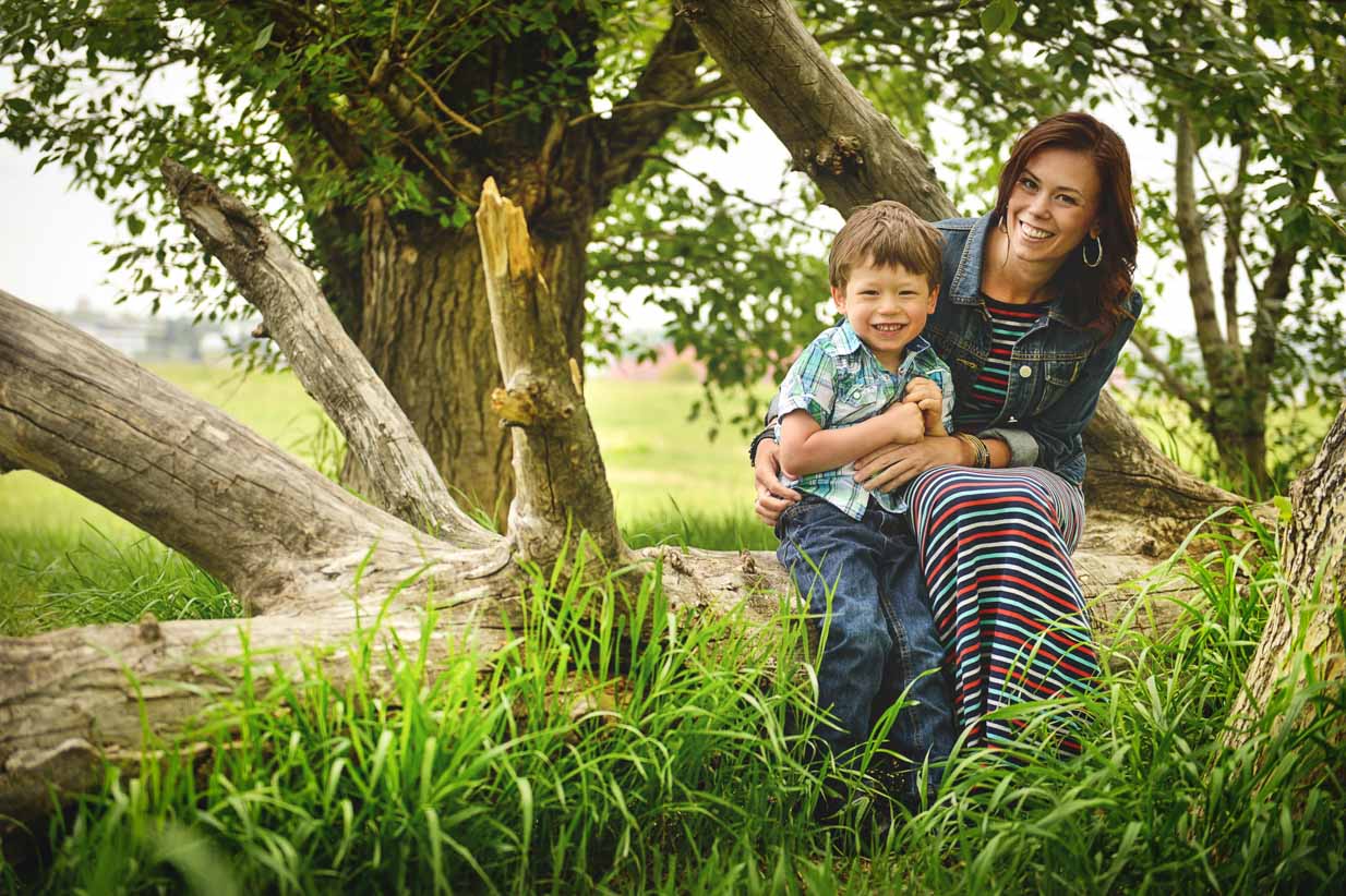 Son and Mom on a tree | Calgary Family Photographer | SLIVER Photography