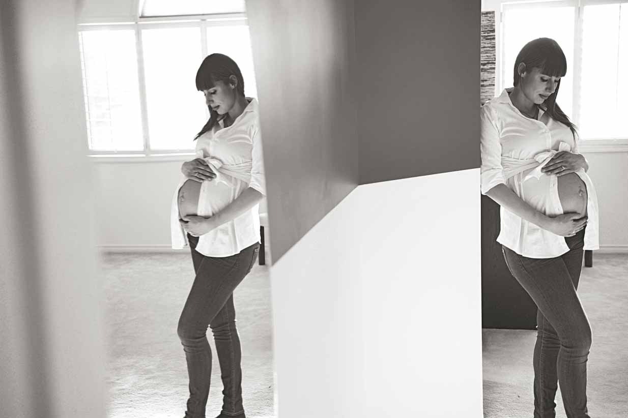 Black and White Maternity | Calgary Maternity Photographer | SLIVER Photography