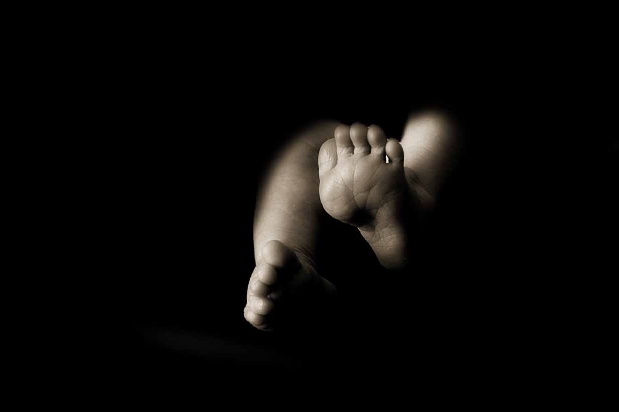 Black and White feet | Calgary Newborn Photographer | SLIVER Photography