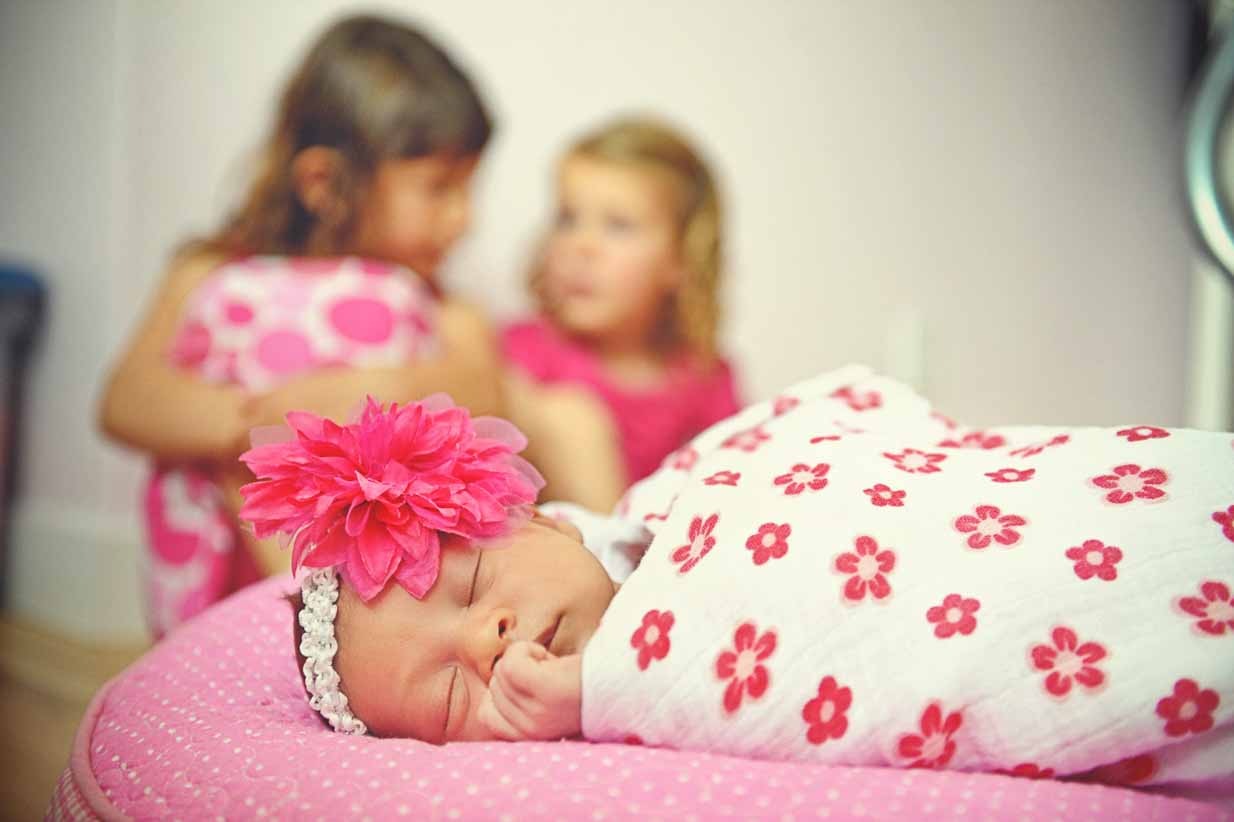 Newborn sister | Calgary Newborn Photographer | SLIVER Photography