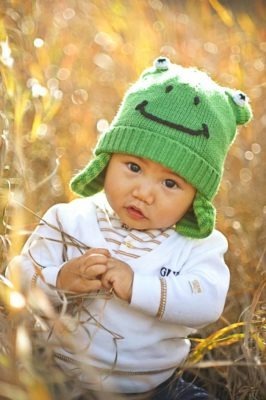 Newborn Frog | Calgary Newborn Photographer | SLIVER Photography