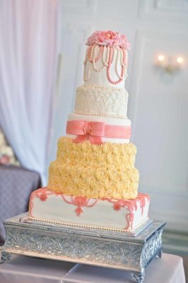 Wedding Cake | Destination Wedding Photographer | SLIVER Photography